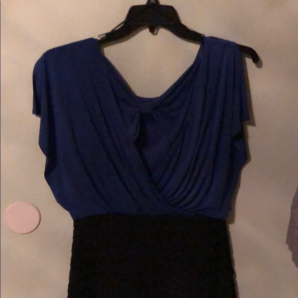 Dress - Picture 3 of 3